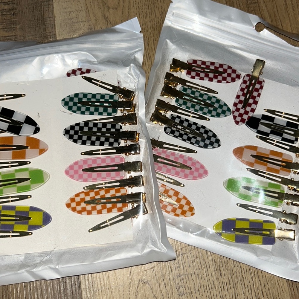 assorted barrettes